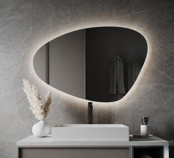 Фігурне дзеркало з LED підсвічуванням 3918 фото